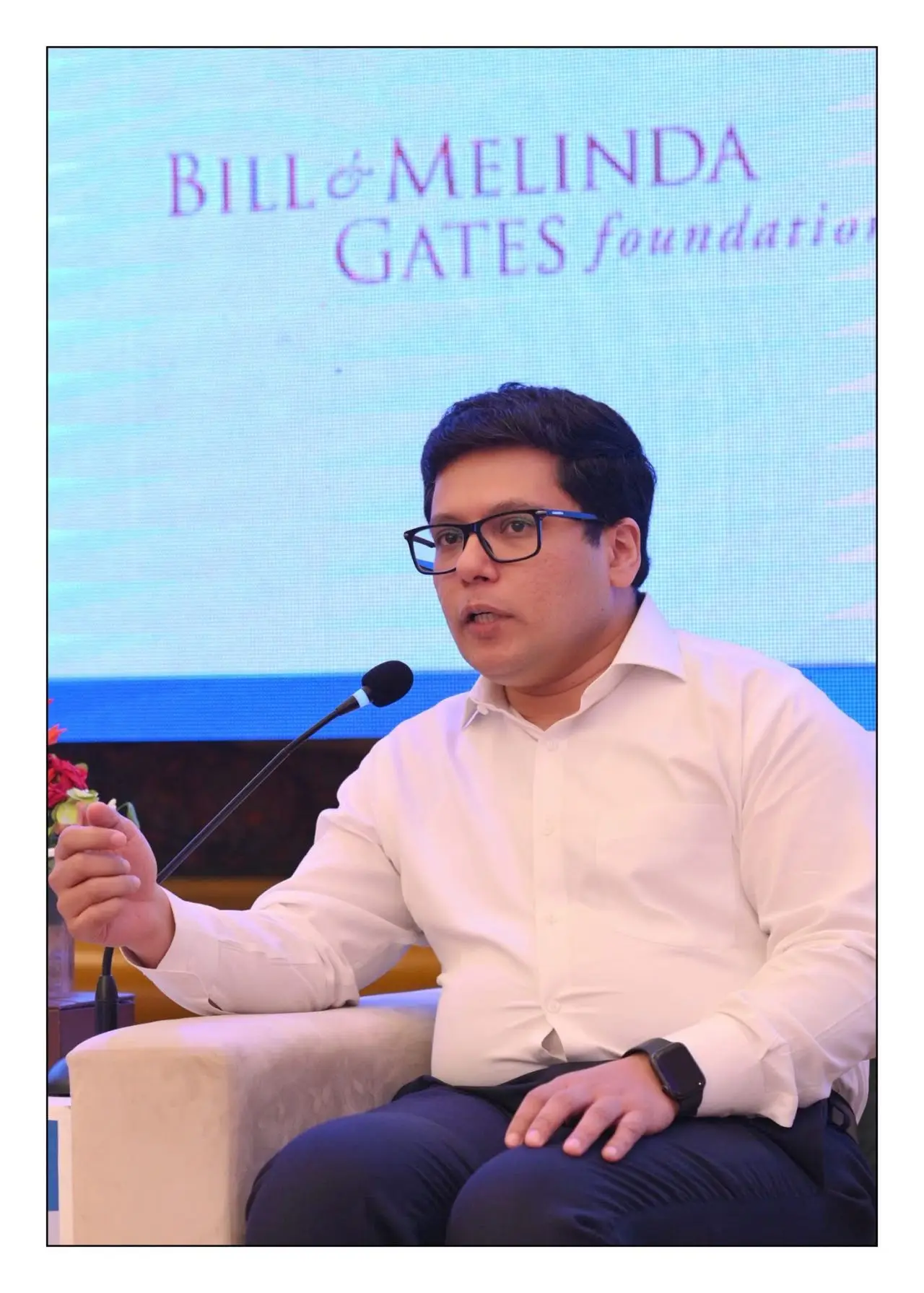 Dr. Naeem Majeed